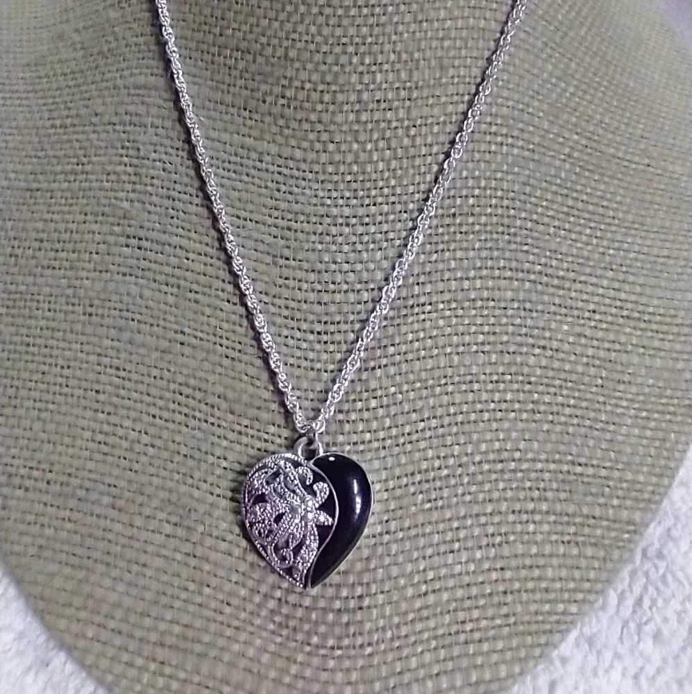 Silvertone black marcasite filigree heart rope chain necklace